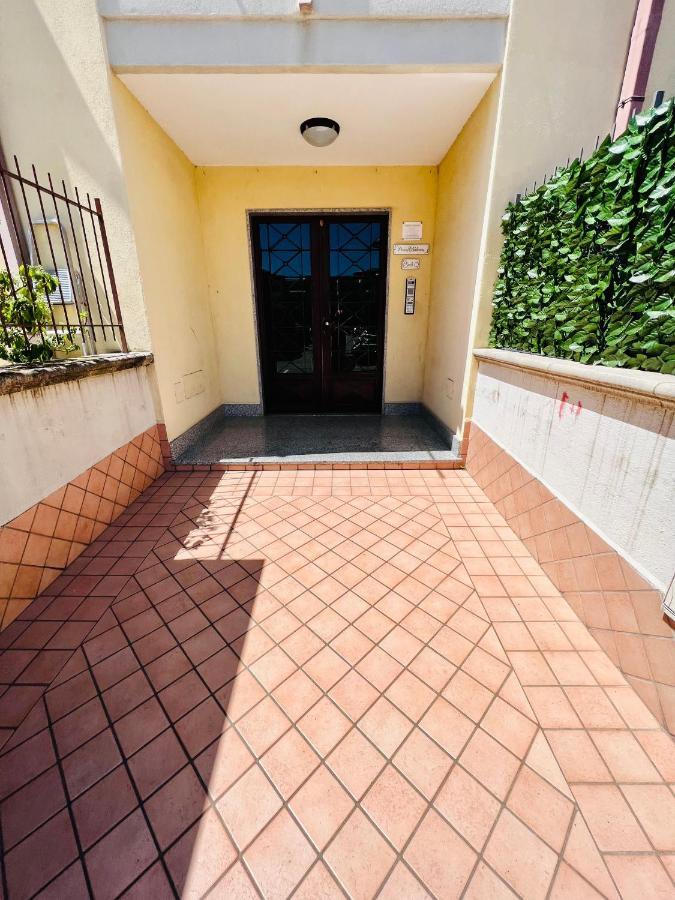 House Of Mola Naples